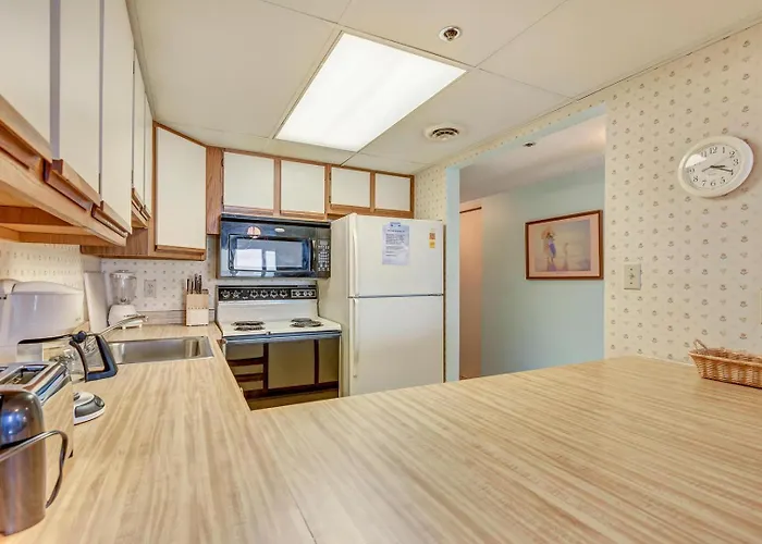 Ocean Front! Mid Town 2 Bedroom With Outdoor Pool In Sandpiper Dunes *
