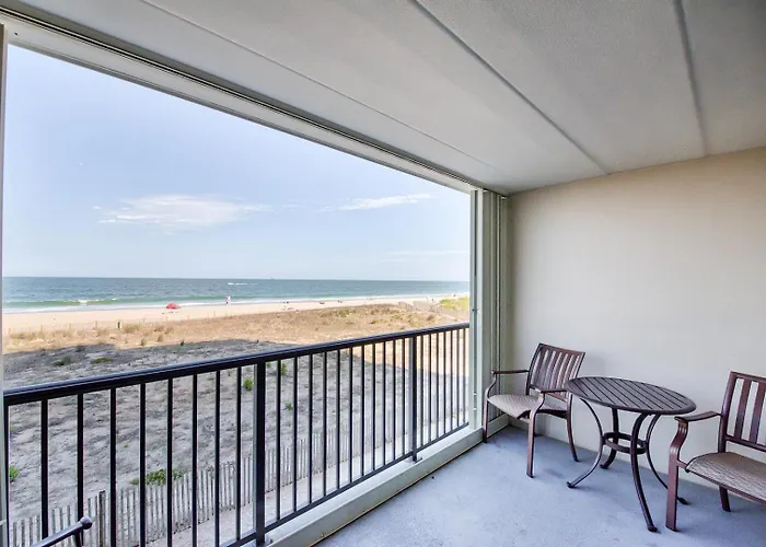 Сasa de vacaciones Ocean Front! Mid Town 2 Bedroom With Outdoor Pool In Sandpiper Dunes